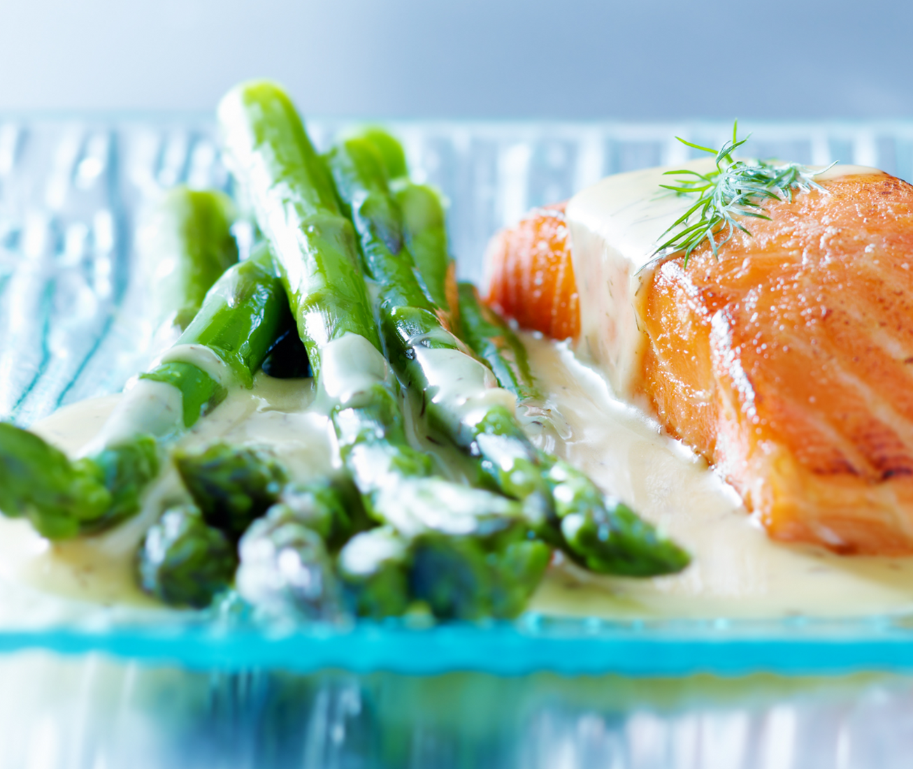 Baked Salmon with Asparagus